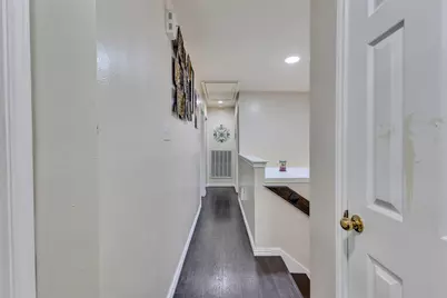 10623 Gulf Valley Street, Houston, TX 77075 - Photo 36