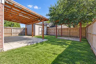 10623 Gulf Valley St, Houston, TX 77075 - Photo 42