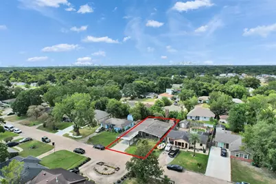 5627 Southbrook Drive, Houston, TX 77033 - Photo 34