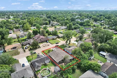 5627 Southbrook Drive, Houston, TX 77033 - Photo 38