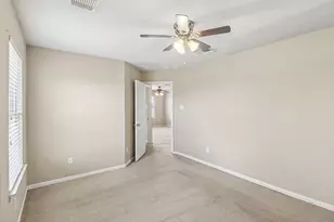 13914 Bonnetbriar Ln, Sugar Land, TX 77498 - Photo 18