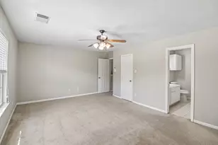 13914 Bonnetbriar Ln, Sugar Land, TX 77498 - Photo 22