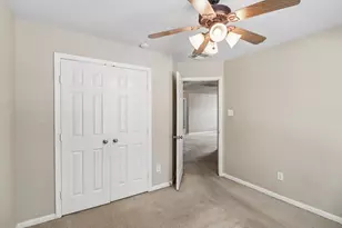 13914 Bonnetbriar Ln, Sugar Land, TX 77498 - Photo 20