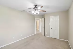 13914 Bonnetbriar Ln, Sugar Land, TX 77498 - Photo 16