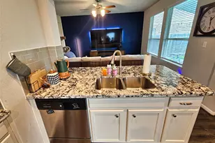 2711 Painted Sunrise Trail, Houston, TX 77045 - Photo 16