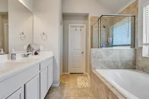 2711 Painted Sunrise Trail, Houston, TX 77045 - Photo 26