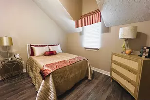 10896 Dauphine St, Willis, TX 77318 - Photo 20