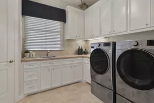 10896 Dauphine St, Willis, TX 77318 - Photo 14