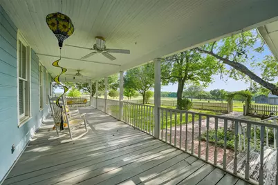 9058 Sam Houston, Brenham, TX 77833 - Photo 40