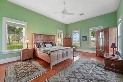 9058 Sam Houston, Brenham, TX 77833 - Photo 18