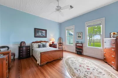9058 Sam Houston, Brenham, TX 77833 - Photo 18