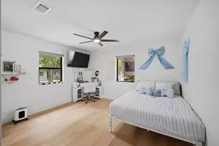 8142 Hills Pkwy, Montgomery, TX 77316 - Photo 16