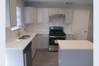 16714 Cheshire Place Drive, Houston, TX 77083 - Photo 10