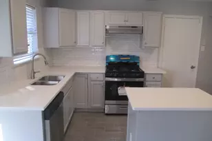 16714 Cheshire Pl Dr, Houston, TX 77083 - Photo 10