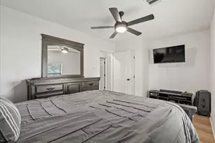 5201 Main St, Santa Fe, TX 77510 - Photo 12