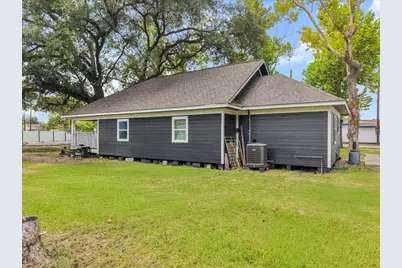 5201 Main Street, Santa Fe, TX 77510 - Photo 22