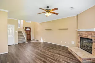 1122 Chase Park Dr, Bacliff, TX 77518 - Photo 4