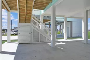 1989 Pedregal Dr, Crystal Beach, TX 77650 - Photo 18