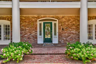 16014 Champion Dr, Spring, TX 77379 - Photo 6