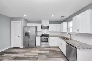 618 Maple Way, Houston, TX 77015 - Photo 8