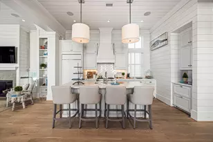 2445 E Seaside Dr, Galveston, TX 77550 - Photo 18