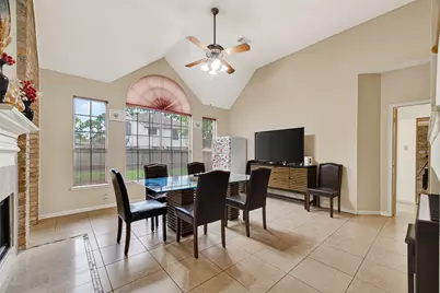 811 Colony Glen Court, Houston, TX 77062 - Photo 1