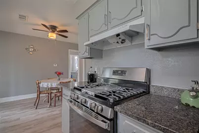 5822 Shurmard Drive, Houston, TX 77092 - Photo 20