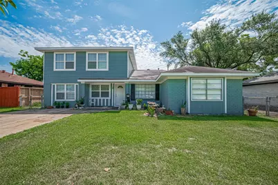 5822 Shurmard Drive, Houston, TX 77092 - Photo 1