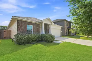 17218 Erin Oaks Ln, Humble, TX 77396 - Photo 2