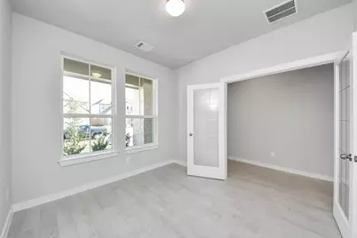 11722 Leafy Laurel Drive, Houston, TX 77066 - Photo 4