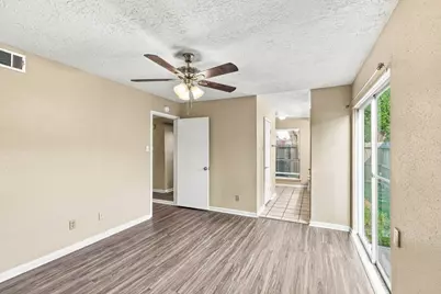 11807 Gatlinburg Drive, Houston, TX 77031 - Photo 12