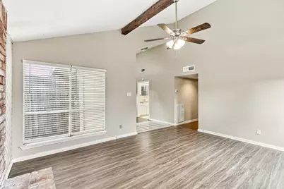 11807 Gatlinburg Drive, Houston, TX 77031 - Photo 6