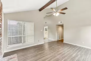 11807 Gatlinburg Dr, Houston, TX 77031 - Photo 6