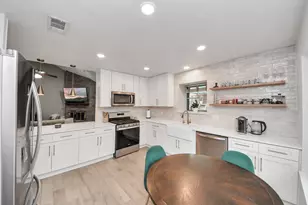 1703 San Jose Block, Friendswood, TX 77546 - Photo 4