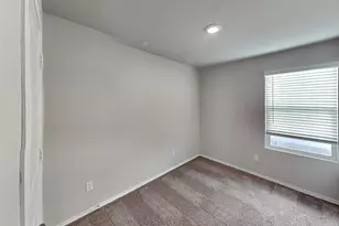 5726 Verracio Ct, San Antonio, TX 78244 - Photo 10