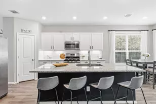 3510 Heather Chase Trl Trail, Houston, TX 77365 - Photo 10