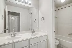 2126 Highland Bay Ct, Katy, TX 77450 - Photo 32