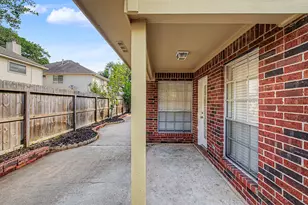 2126 Highland Bay Ct, Katy, TX 77450 - Photo 36