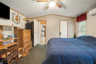 521 Shirley Loop, Cleveland, TX 77328 - Photo 18