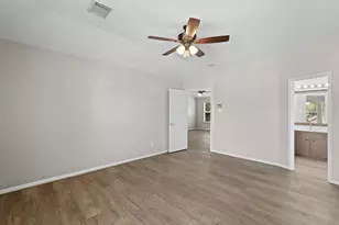 2922 Glencullen Ln, Pearland, TX 77584 - Photo 26