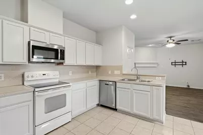 3039 Orange Street, Pearland, TX 77581 - Photo 10