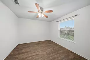 3039 Orange St, Pearland, TX 77581 - Photo 22