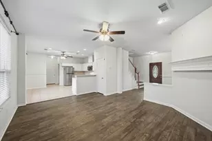 3039 Orange St, Pearland, TX 77581 - Photo 8