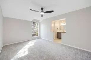 2114 Eagle Point Rd, Crosby, TX 77532 - Photo 12