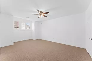 47 N Winsome Path Circle, The Woodlands, TX 77382 - Photo 20