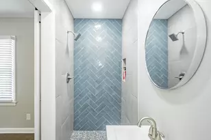 1102 45th St, Galveston, TX 77550 - Photo 28