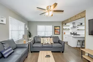 1102 45th St, Galveston, TX 77550 - Photo 10