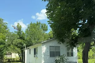 4602 Woolworth St, Houston, TX 77026 - Photo 2