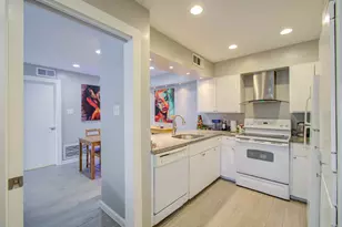 2575 Marilee Ln, Houston, TX 77057 - Photo 8