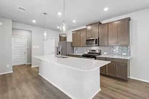 6325 Sapphire Ocean Dr, Houston, TX 77092 - Photo 8